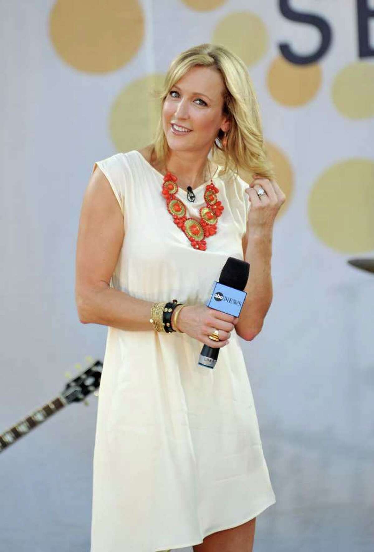Television personality Lara Spencer was seen shopping at Magaschoni on Mason Street in Greenwich last week.