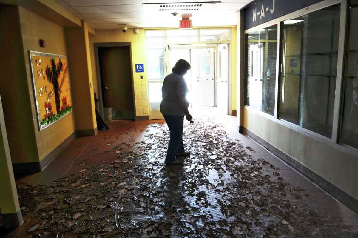 Schools rally towns hit by Irene