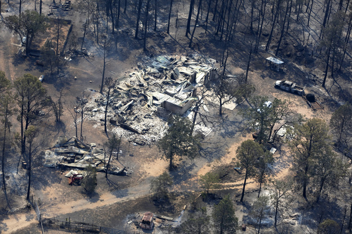 ‘Most destructive' fire in Texas kills 2 - San Antonio Express-News