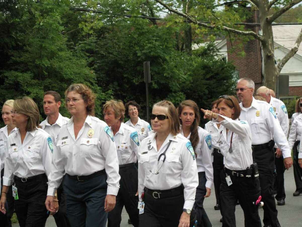 New Canaan gathers to remember September 11