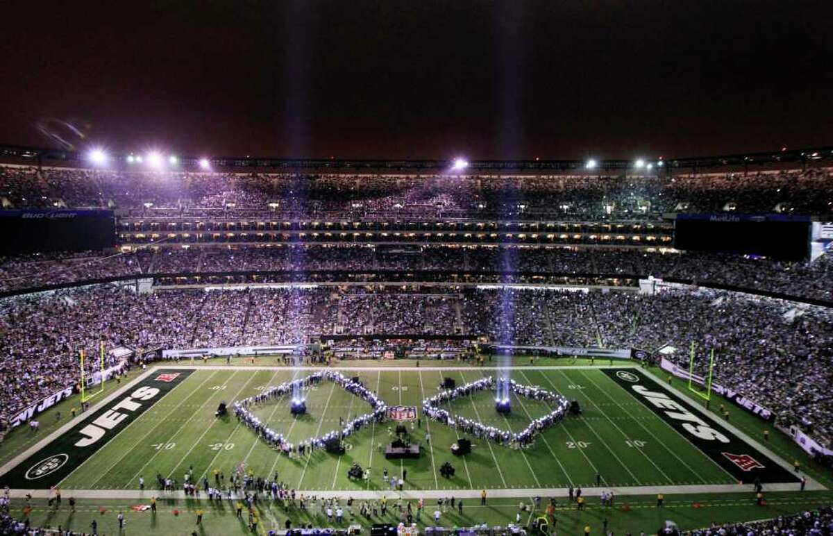 Super Bowl fans trapped for hours at MetLife stadium, 9/11