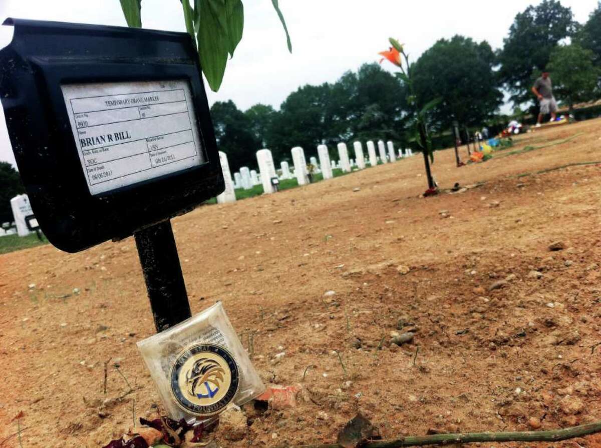 City seeks to honor SEAL killed in line of duty