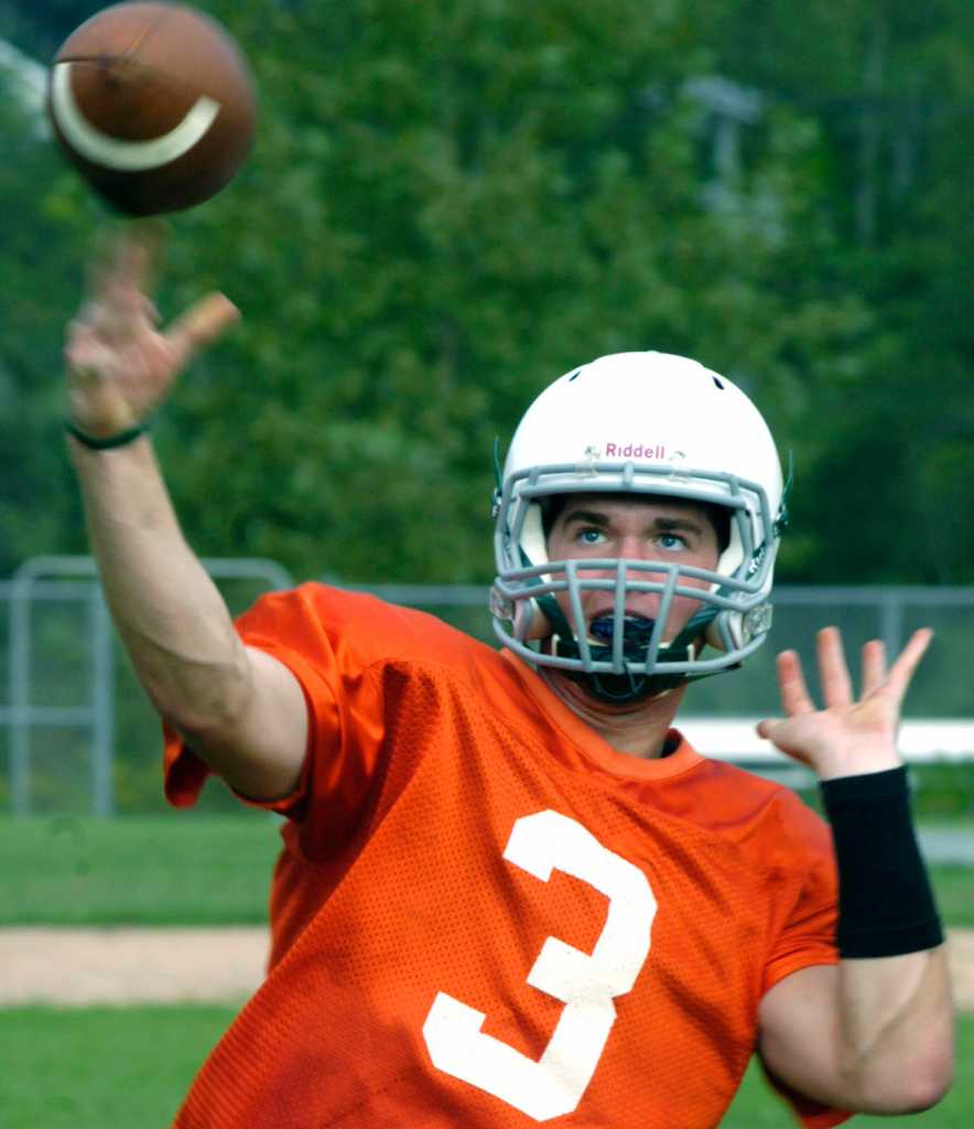 Green Wave Football New Milford Spectrum