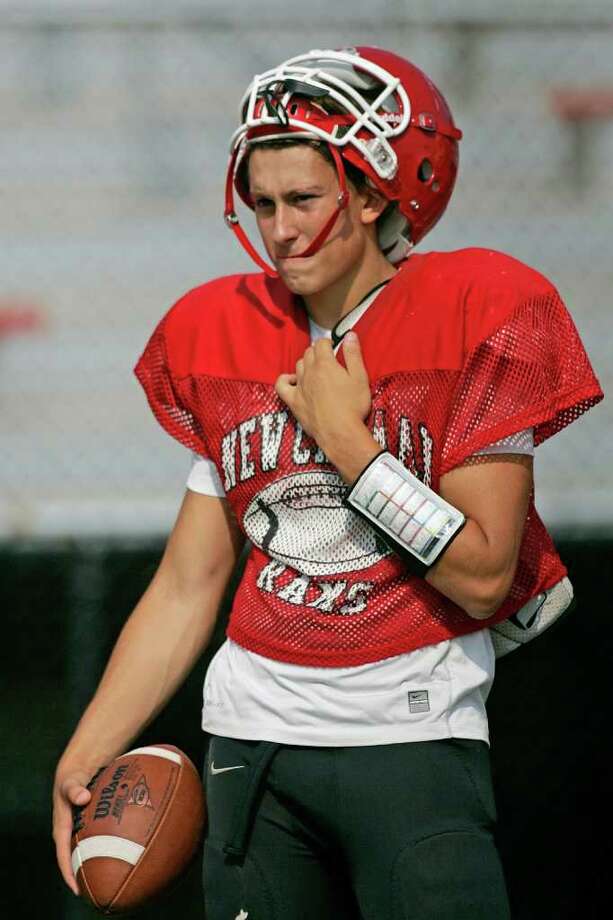 New Canaan Qb Matt Milano Back Under Center After Record Setting