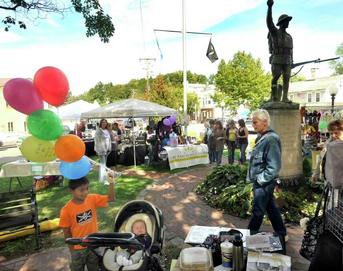 Sun shines on Bethel Harvest Festival
