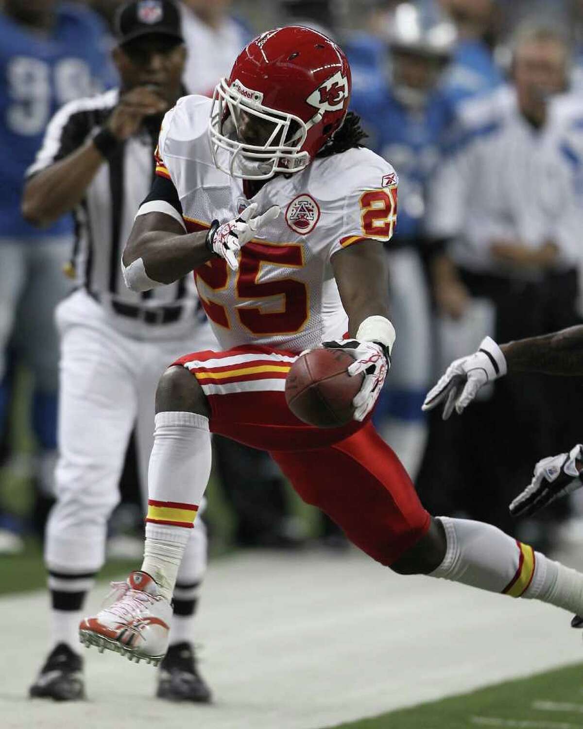 jamaal charles knee injury jamaal charles knee injury