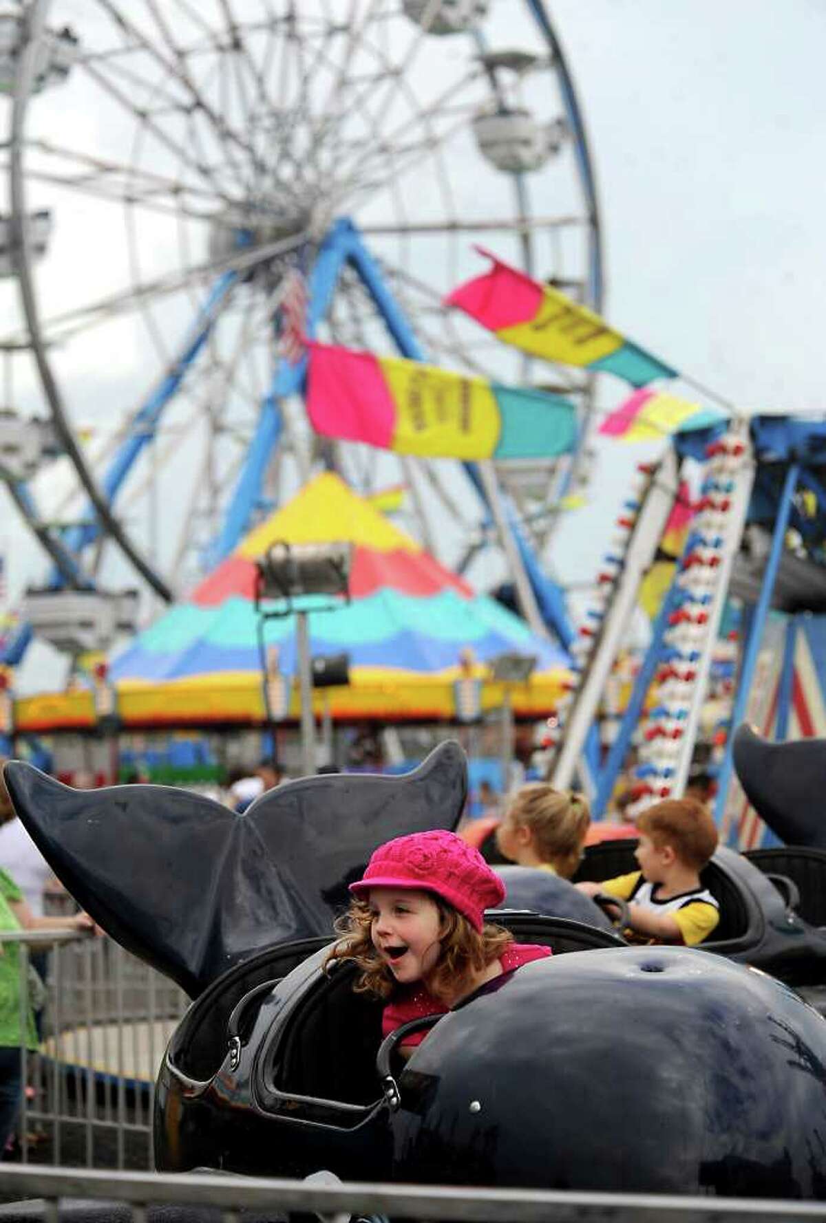 Texas Rice Festival lights up Winnie this weekend with entertainment, rides