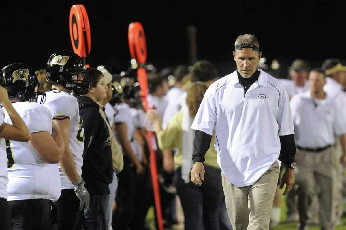 How much do high school football coaches in Southeast Texas make?