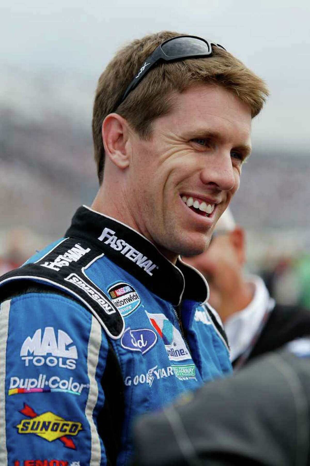Edwards wins Nationwide race at Dover - Carl Edwards Height – How Tall Was The NASCAR Champion?