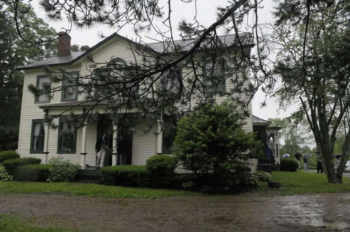 A home and more for female veterans