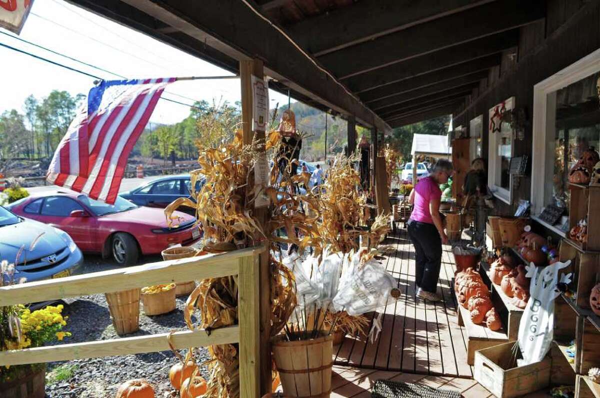 Stormravaged Windham marks progress, considers work ahead