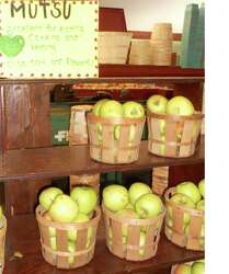 Eatdrinkshopcook A Is For Amazing Apple Pie Westport News