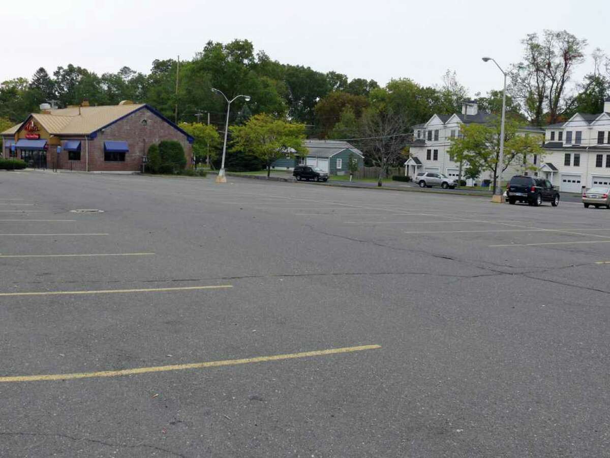 The Town Plan and Zoning Commission approved the temporary use of a parking lot on Tunxis Hill Cutoff for Christmas tree sales.
