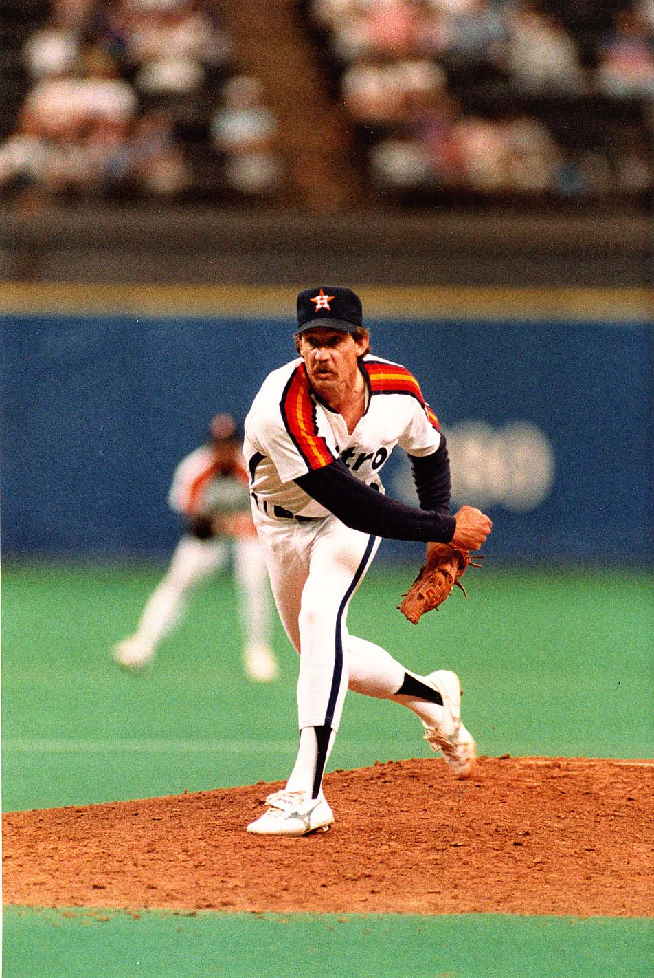 SABR BioProject on X: In 1986 #Astros hurler Mike Scott led @MLB