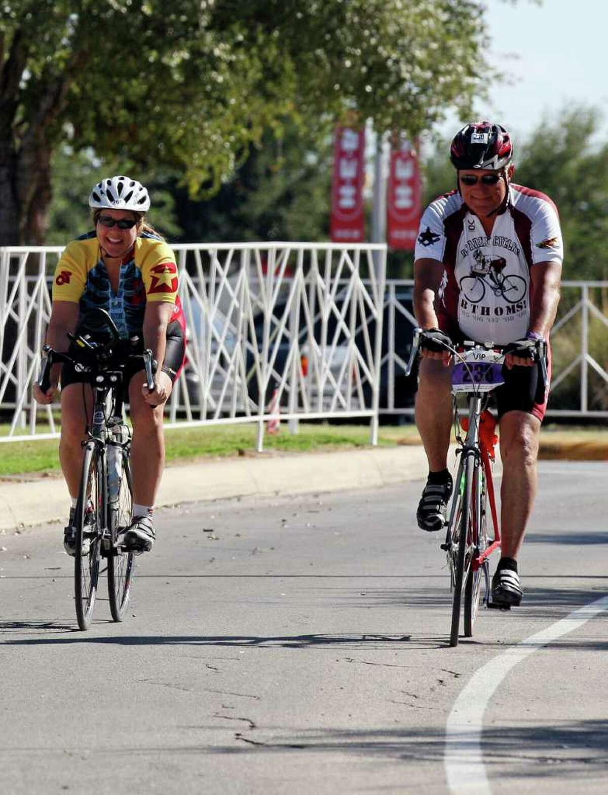Bike MS Valero 2011 Alamo Ride to the River
