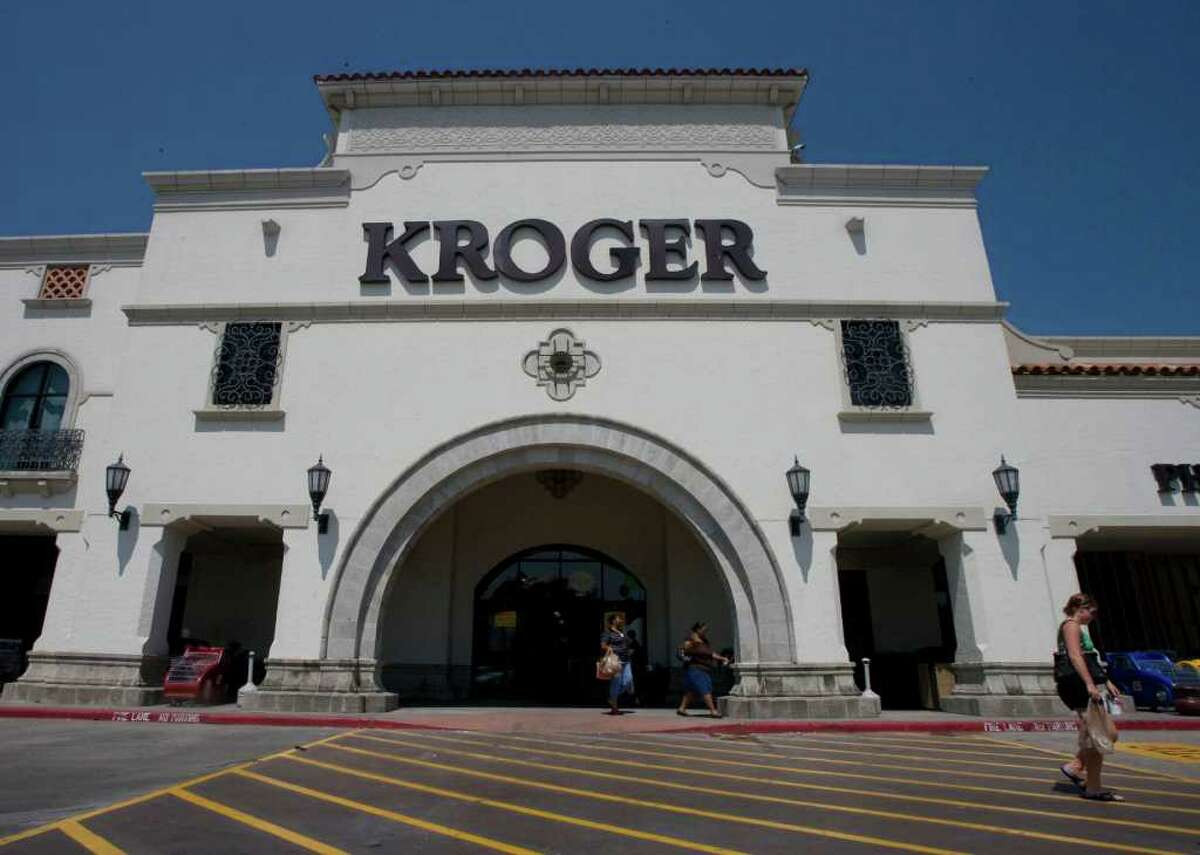 Is my grocery store open Thanksgiving?