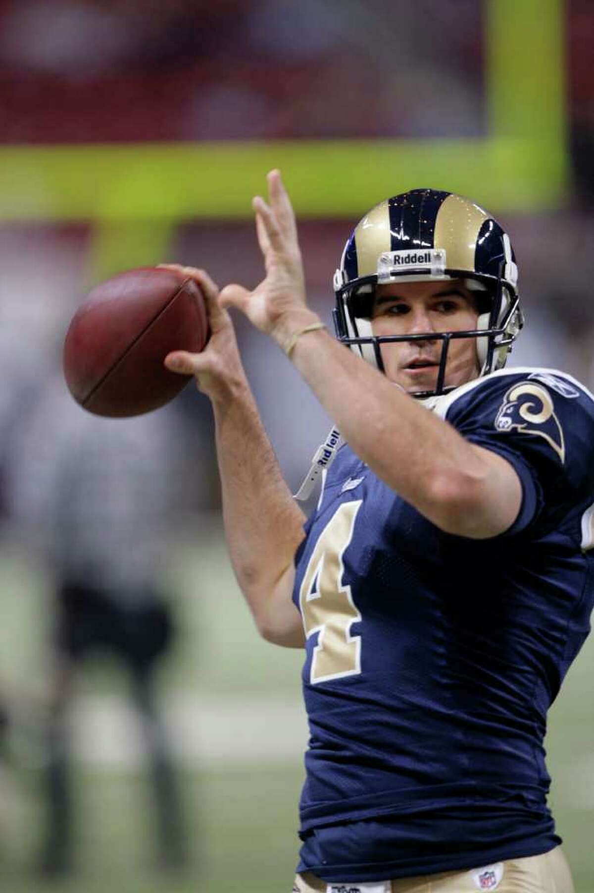 TOM GANNAM: ASSOCIATED PRESS HE'S BACK: St. Louis quarterback A.J. Feeley will be making his first start since 2007. Rams starting QB Sam Bradford was ruled out of the game with a high ankle sprain.