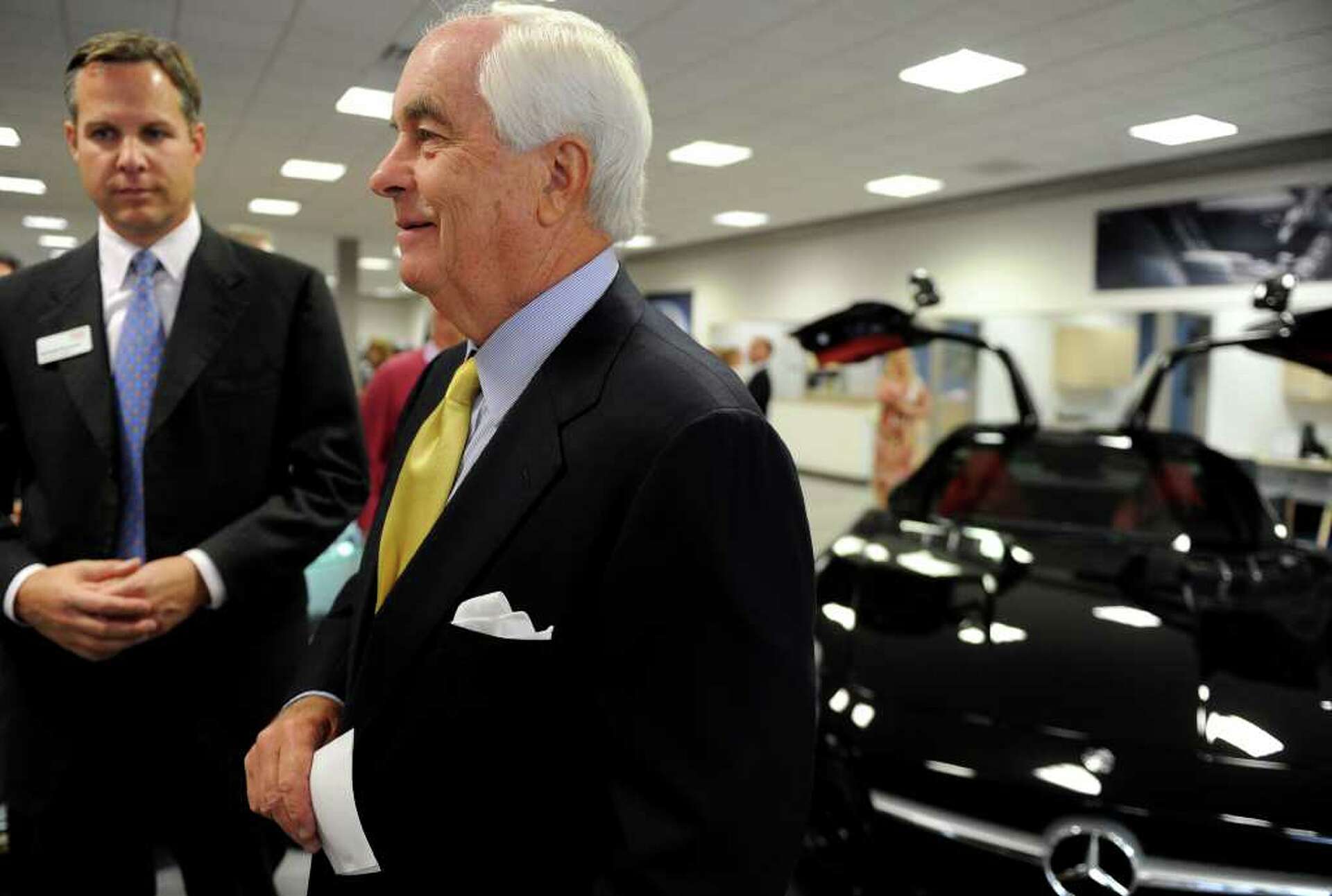 George Roeske Auto dealer plans raise hackles