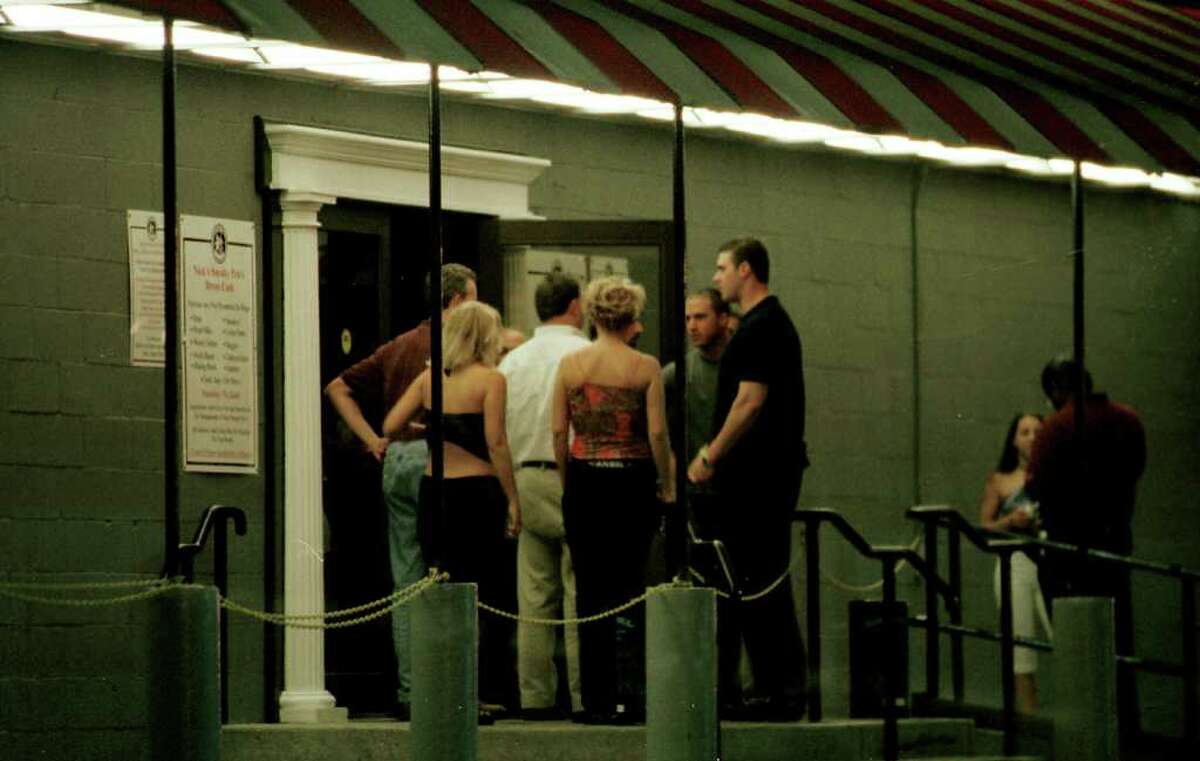 Sneaky Pete's owner says he'll sue Albany