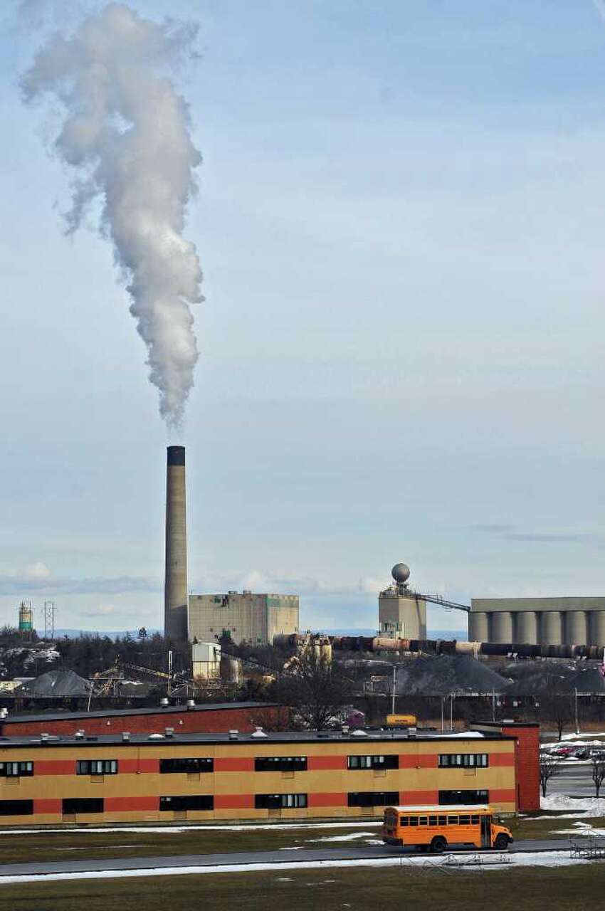 Coeymans cement plant "controlled drop" heard for miles