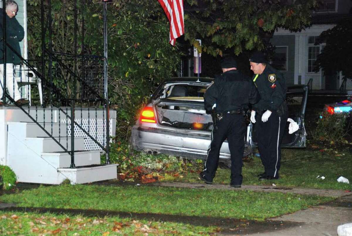 Cops identify crash suspect and victim