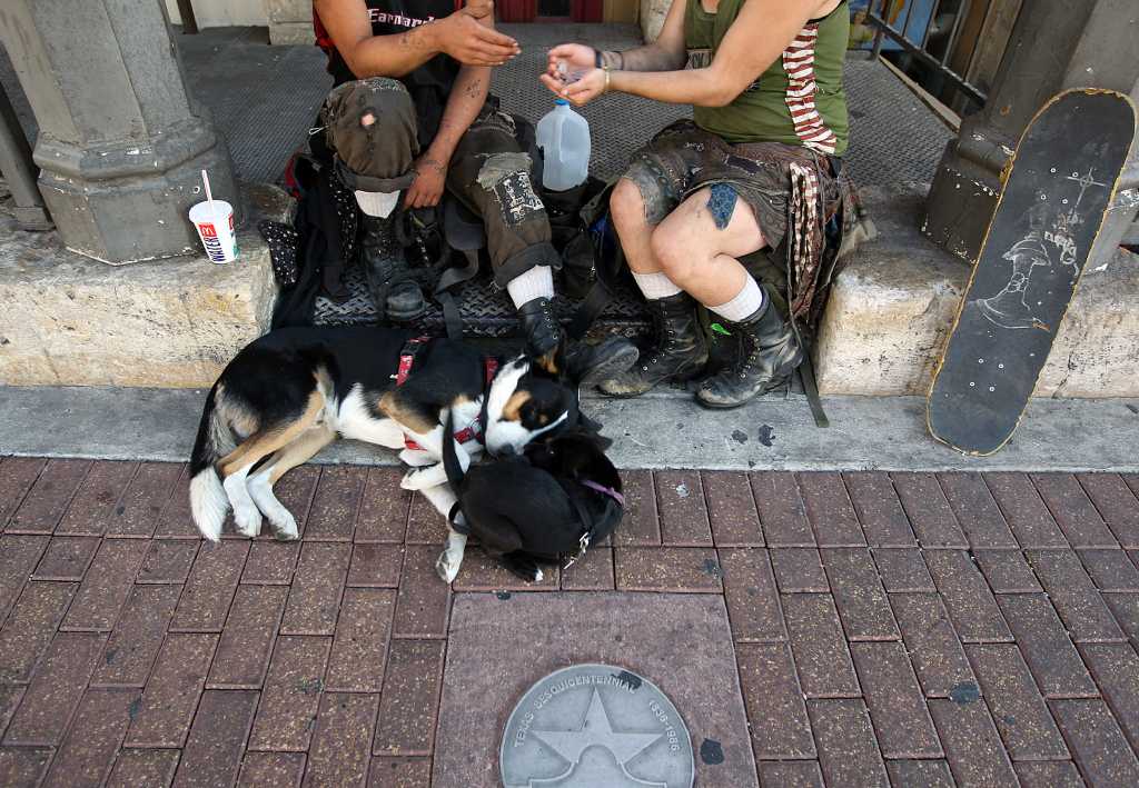 Targets of panhandlers pleading for city to get tough