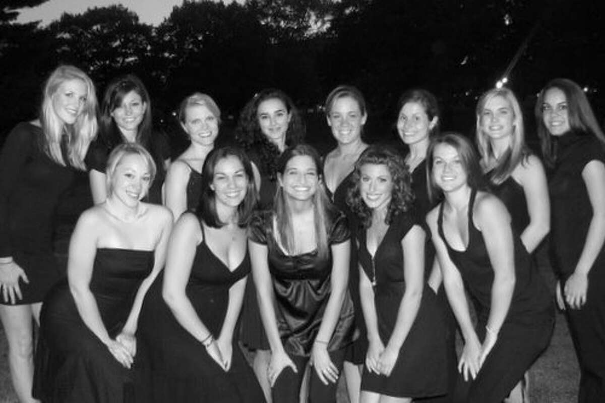 Collegiate a cappella groups in Bridgeport for 'Bijou Blender'