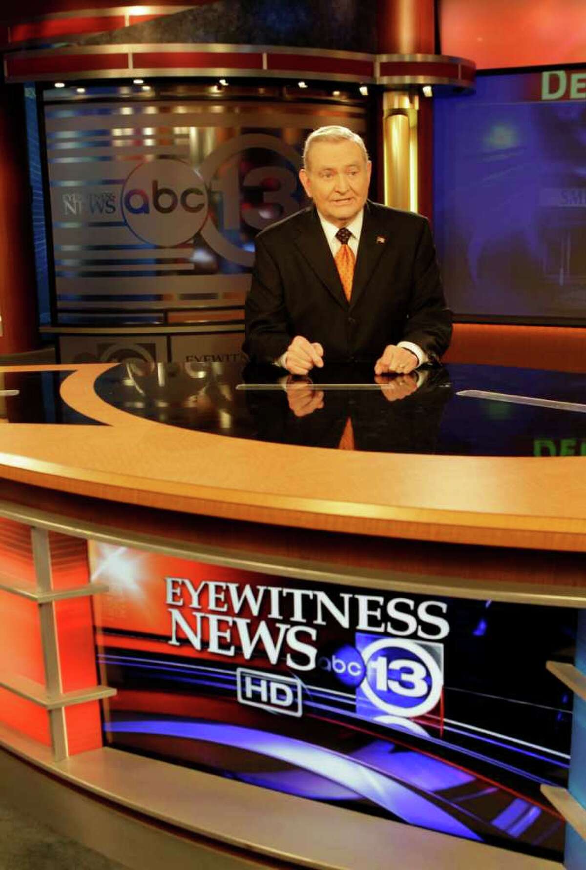 Channel 13 anchor aims for 50 years at station