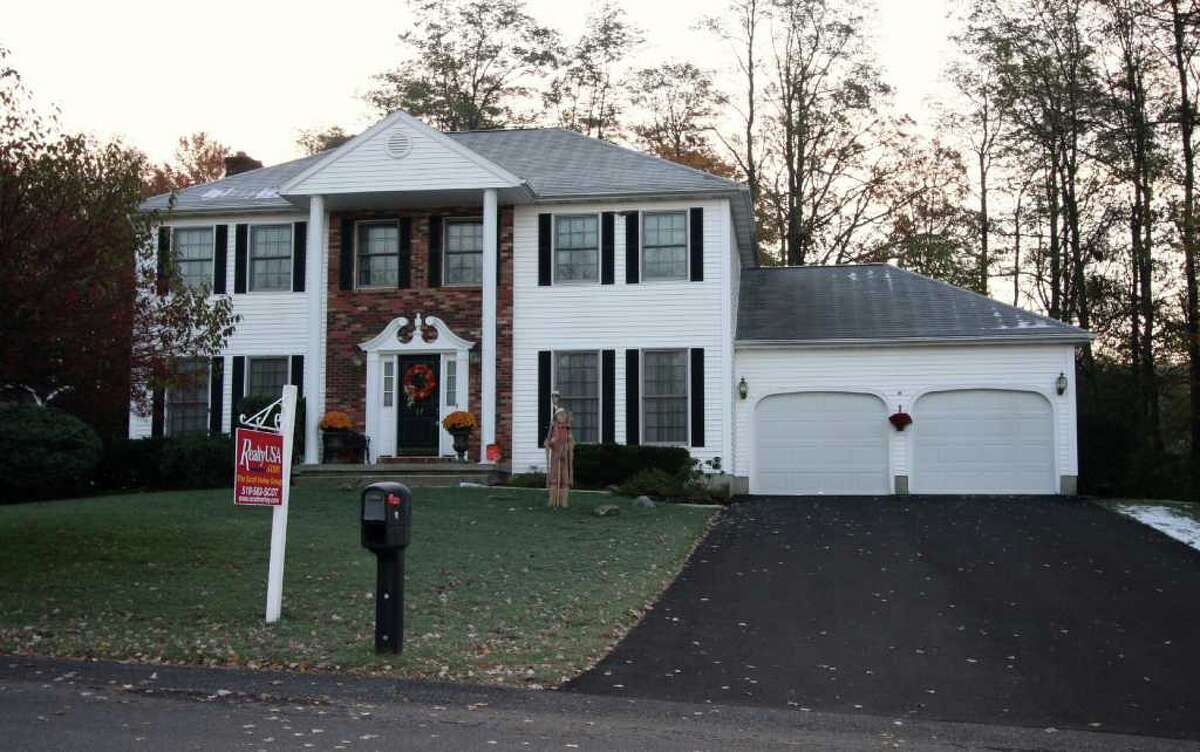 Neighborhoods Country Woods, Colonie