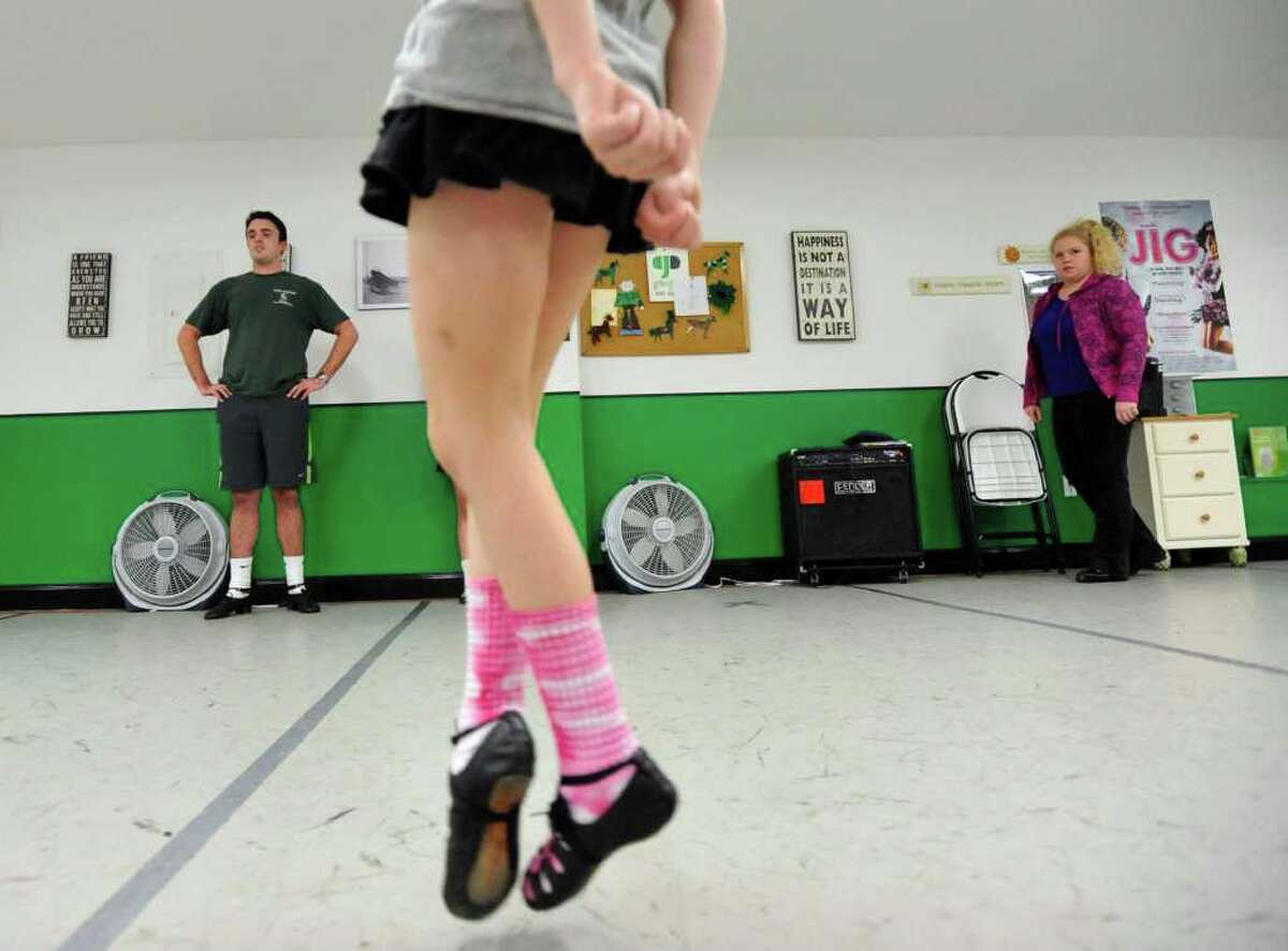 Bethel Irish dance school enlivens Greenwood Avenue
