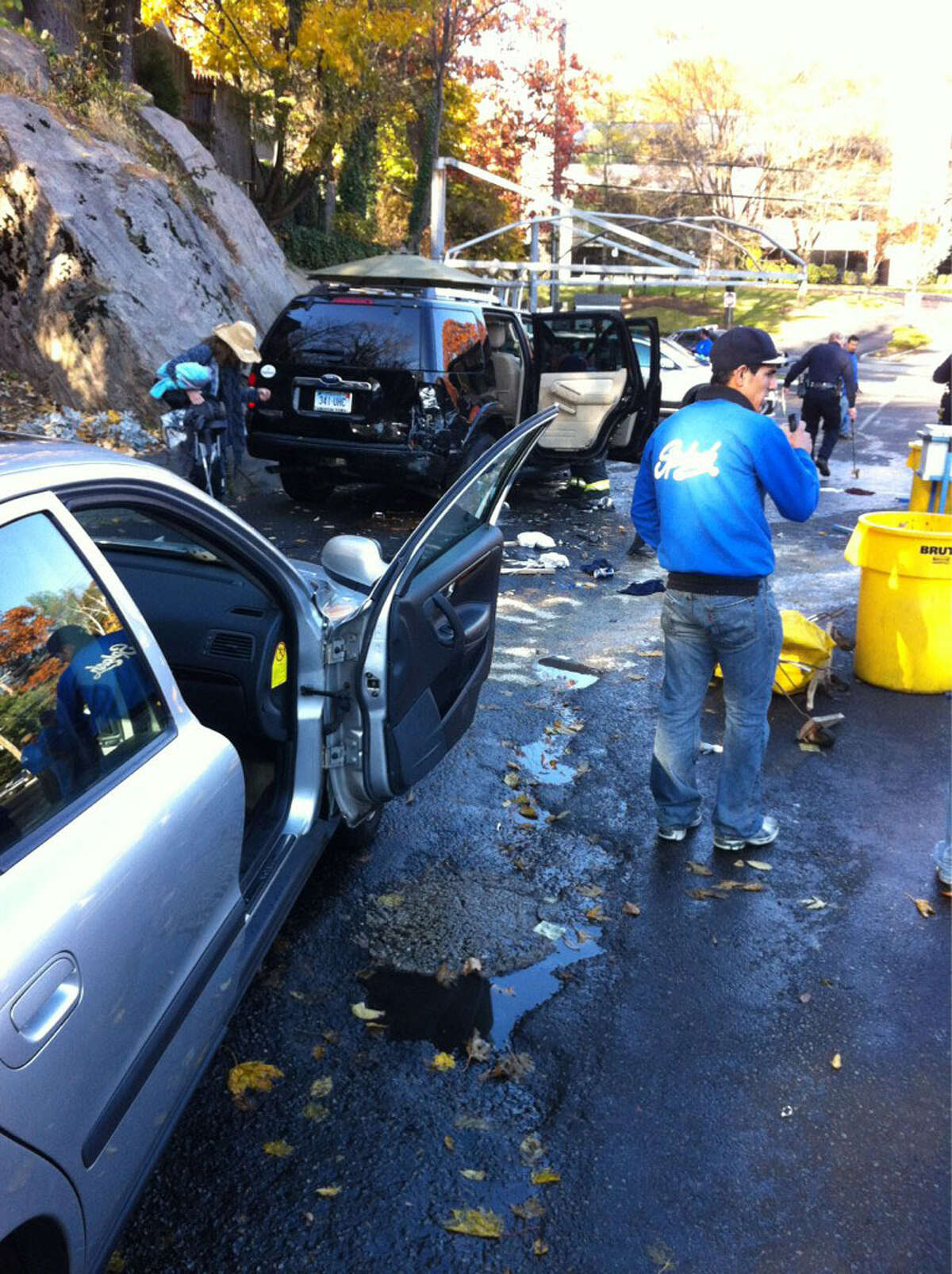 Greenwich car wash worker struck by SUV