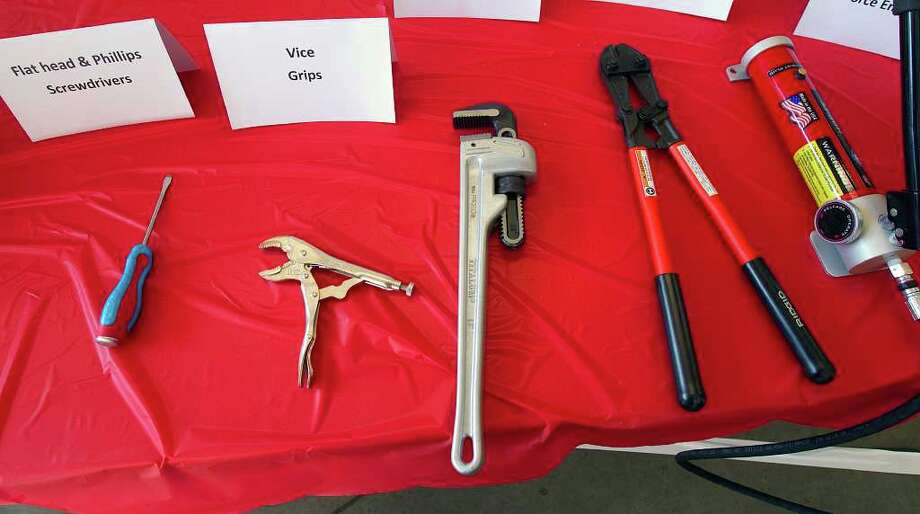 Firefighters get new tools Chron