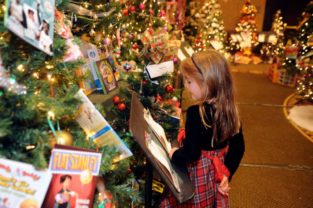 sweetness and sparkle at greenwich enchanted forest stamfordadvocate - Enchanted Forest Christmas Trees sweetness and sparkle at greenwich enchanted forest stamfordadvocate - Enchanted Forest Christmas Trees