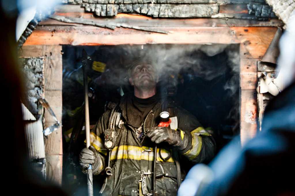 Vacant house catches fire in Bridgeport
