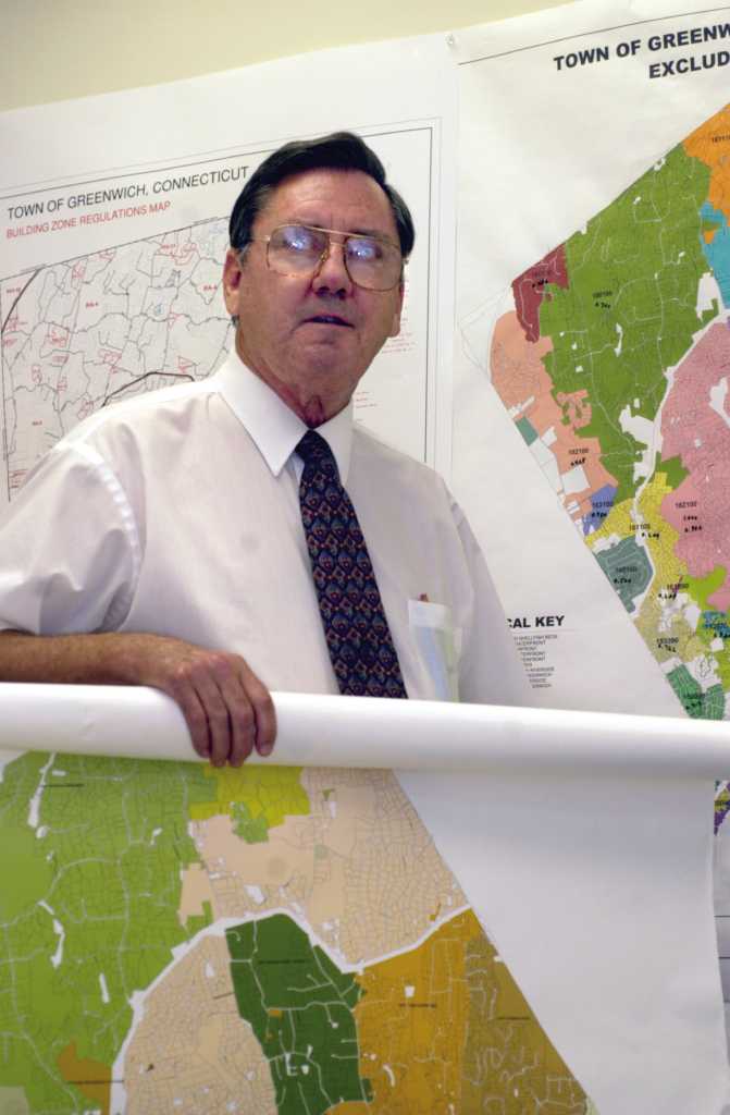 Greenwich assessor Ted Gwartney to retire