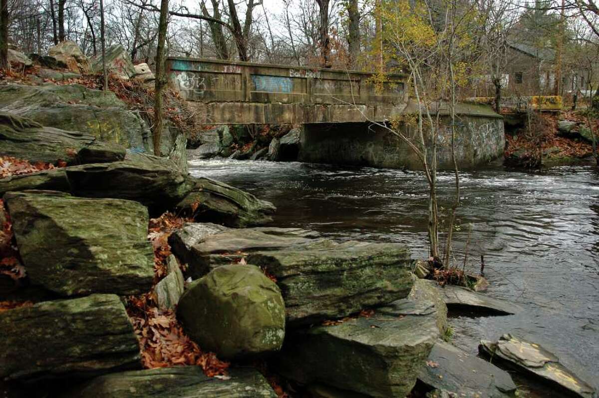 BridgeportTrumbull land deal not a done deal