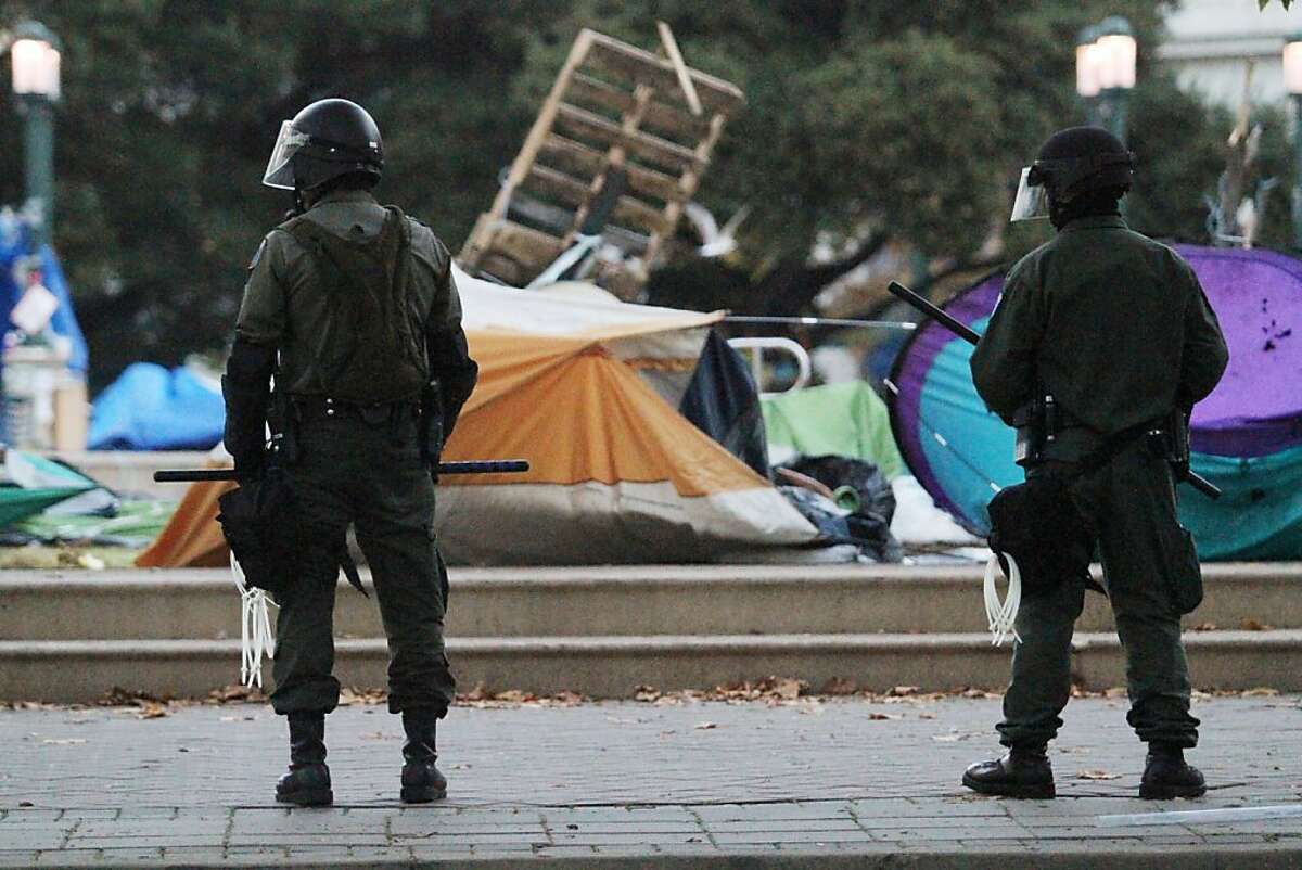 1,000 at old Occupy Oakland camp to discuss future