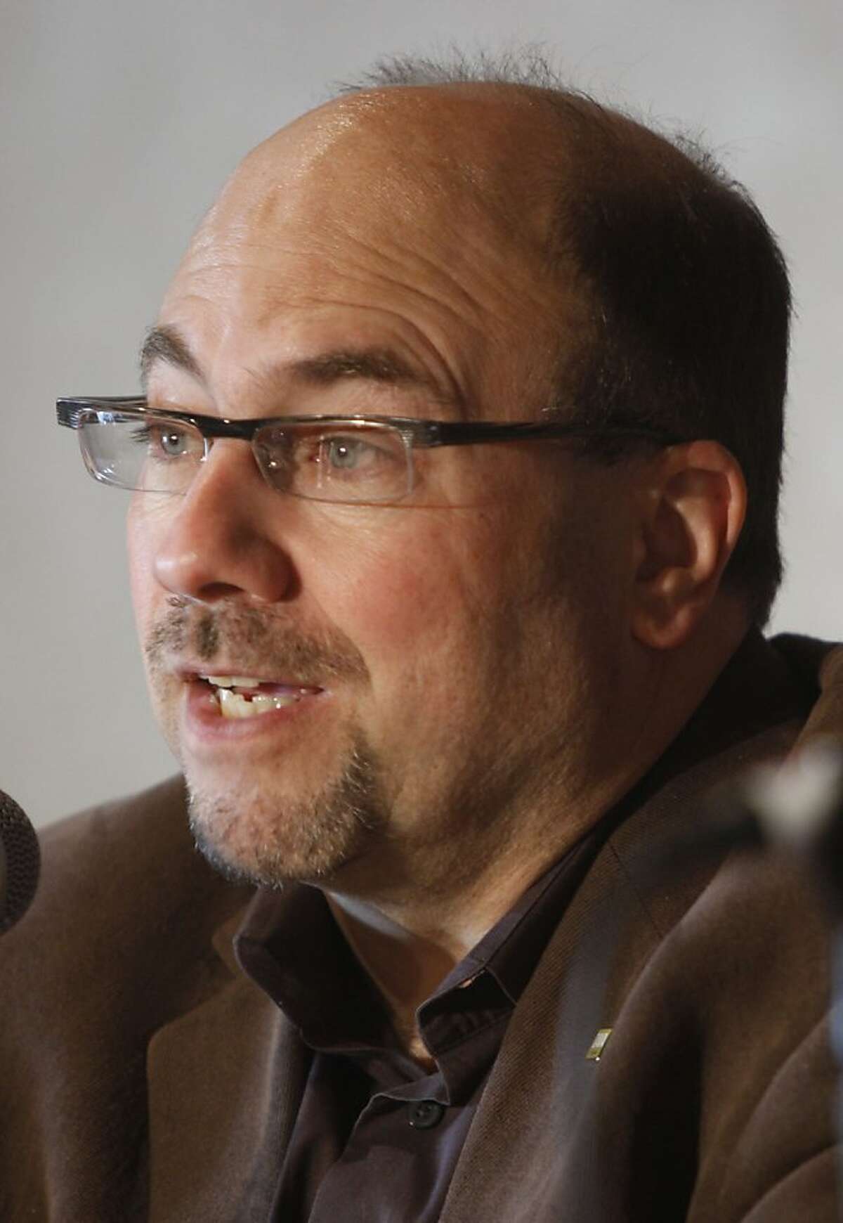 Craig Newmark driven by philanthropy, fact checking