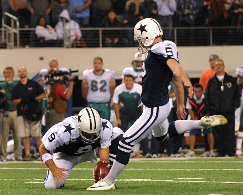 Cowboys Kicker Won't Take A Bow - San Antonio Express-News