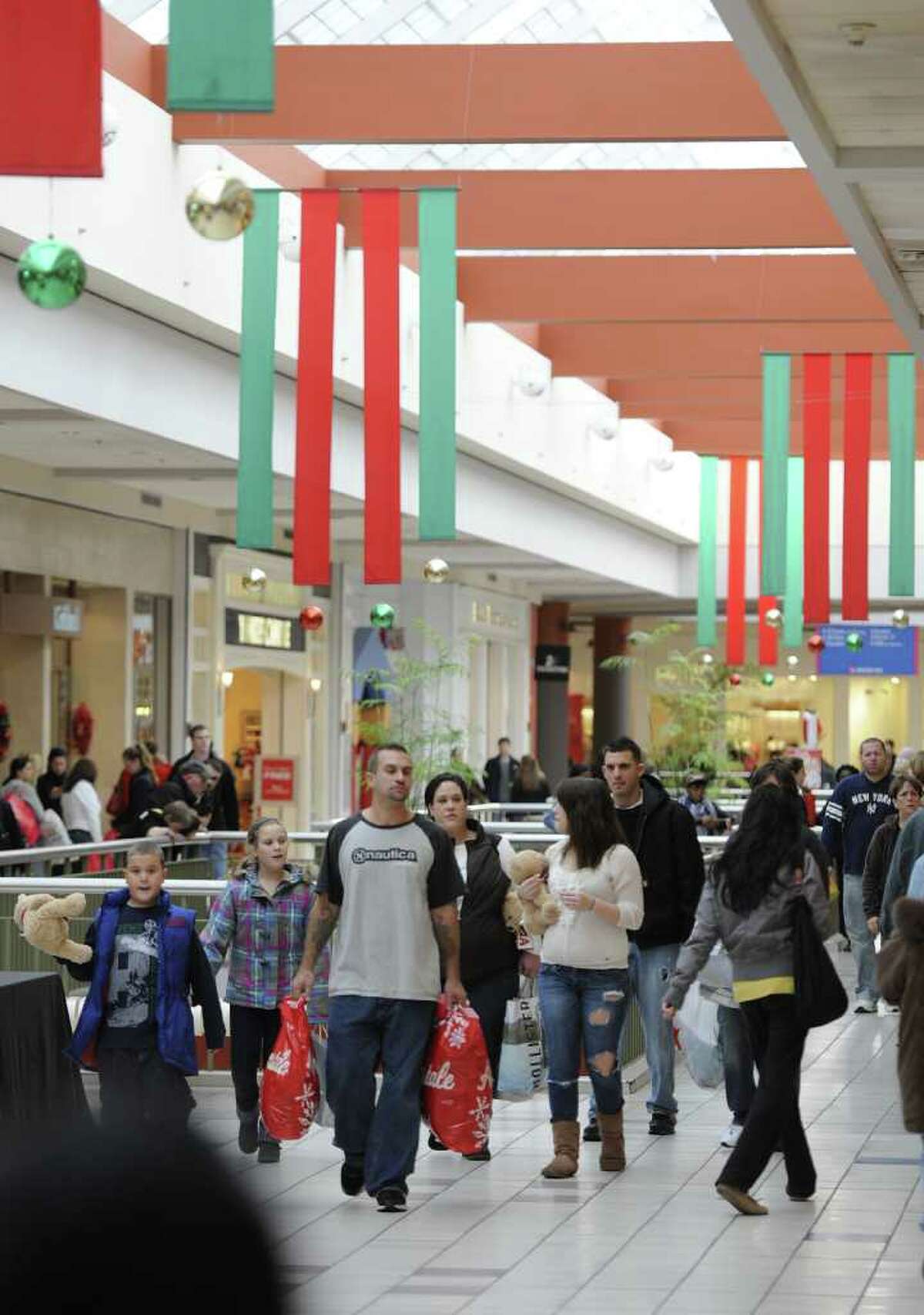 Showtimes Crossgates - 8t456td