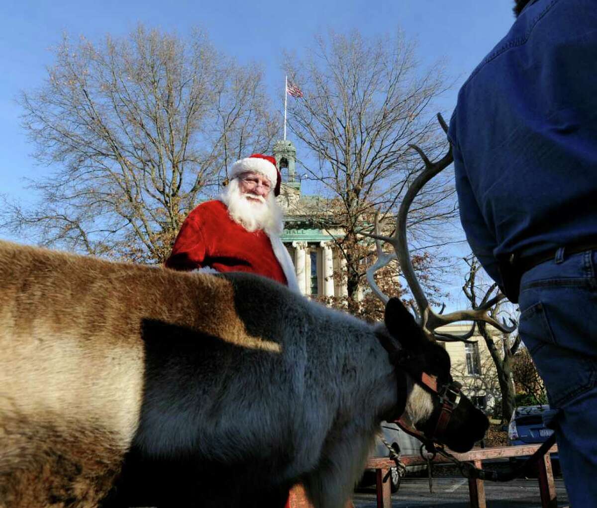 Check out the annual Greenwich Reindeer Festival Friday, Saturday and Sunday. Meet Santa and live reindeer. The festival runs through December 24. Find out more.