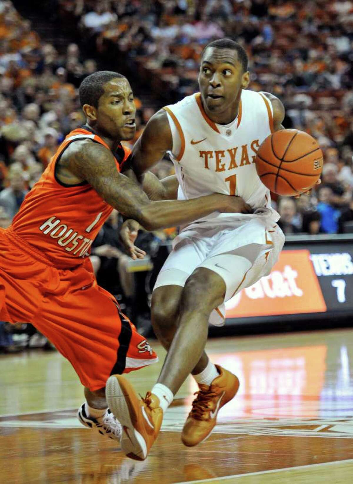 Texas guard Sheldon McClellan (right) chipped in with 12 points as the Longhorns snapped a two-game skid.