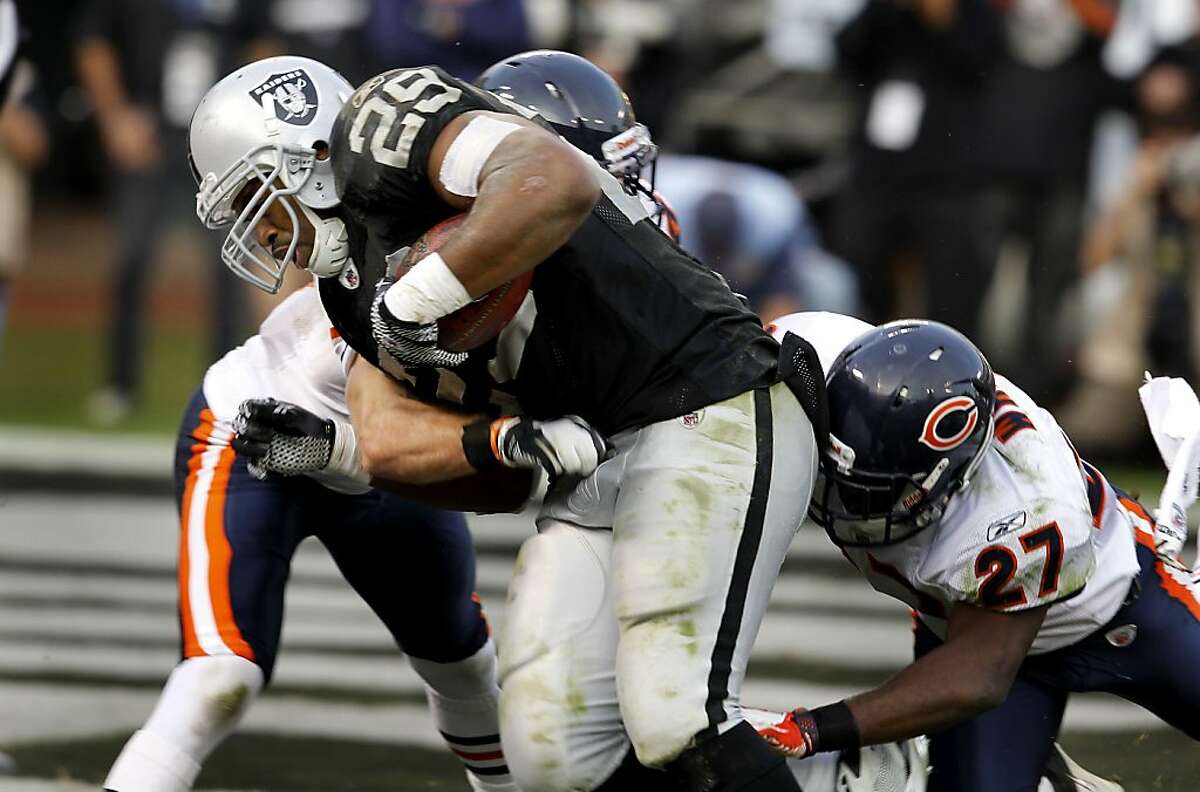 Michael Bush went in for the only Raider touchdown of the game. The Oakland Raiders defeated the Chicago Bears 25-20 at O.co Coliseum Sunday November 27, 2011.