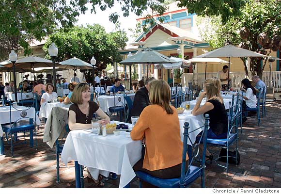 Blue Agave Club, Mexican Food