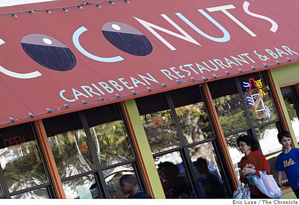 Spice is nice at Palo Alto's Coconuts