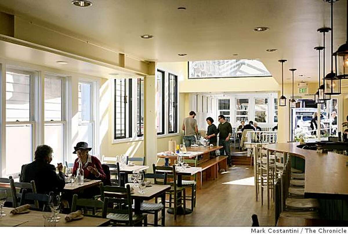 The interior of Nettie's Crab Shack is photographed in San Francisco, Calif. on Monday, December 2, 2008.