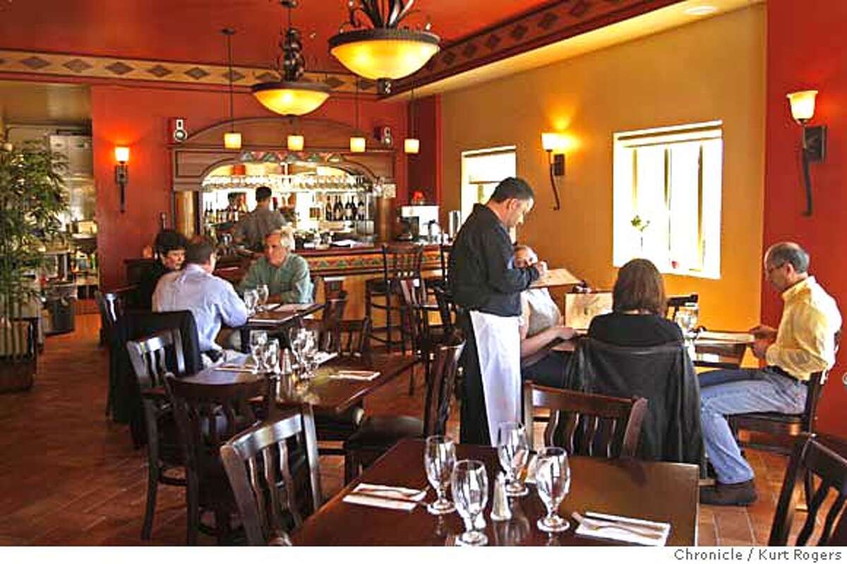 ###Live Caption:The dining room at Flaming Fresco in Redwood City. On Thursday April 10, 2008 in Redwood City , Calif Photo By Kurt Rogers / San Francisco Chronicle###Caption History:The dining room at Flaming Fresco in Redwood City. On Thursday April 10, 2008 in Redwood City , Calif Photo By Kurt Rogers / San Francisco Chronicle###Notes:Restaurant review of Flaming Fresco in Redwood City###Special Instructions:MANDATORY CREDIT FOR PHOTOG AND SAN FRANCISCO CHRONICLE/NO SALES-MAGS OUT