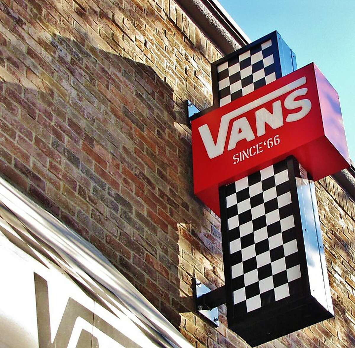 what shoe stores sell vans