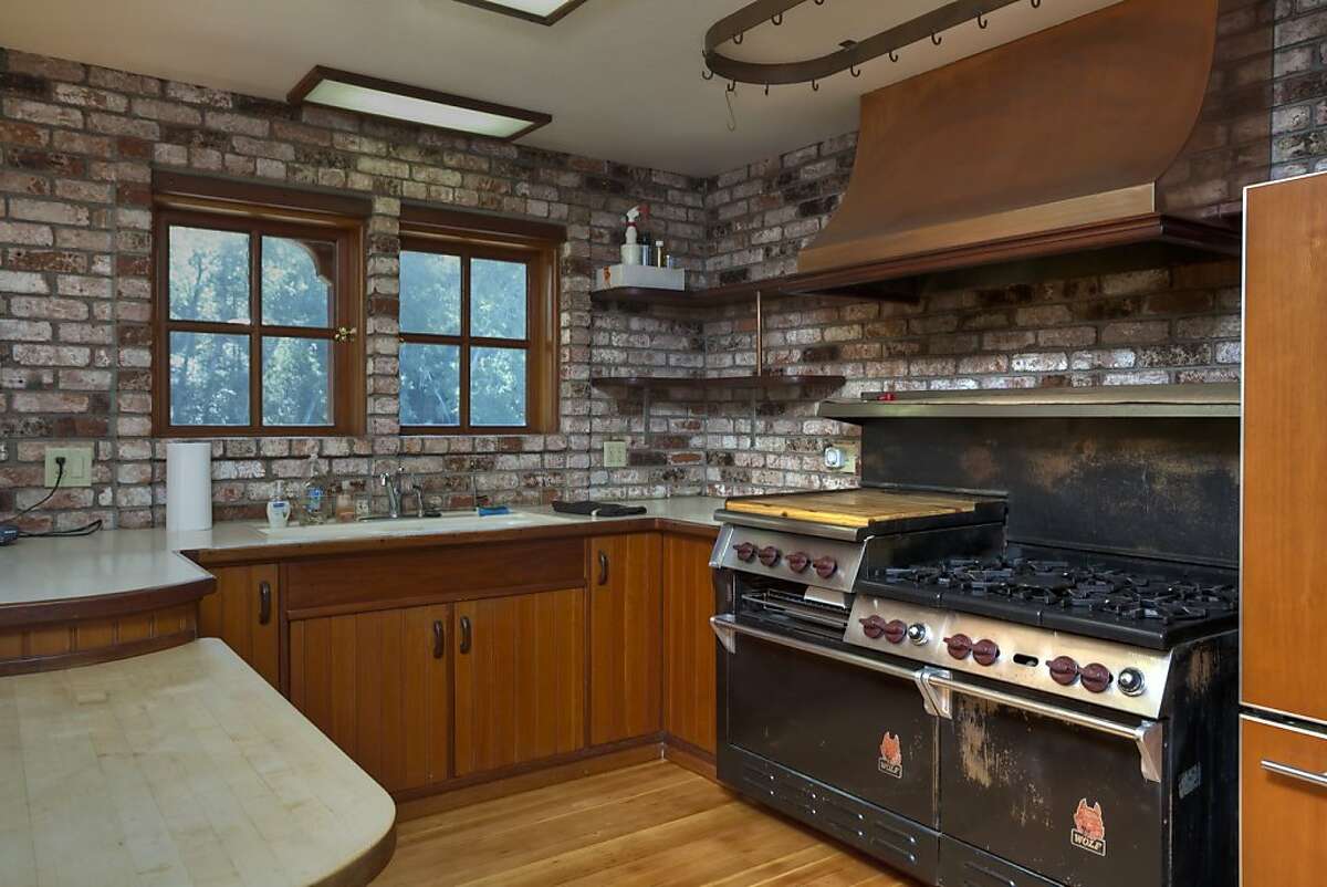 San Gregorio ranch home with wraparound veranda