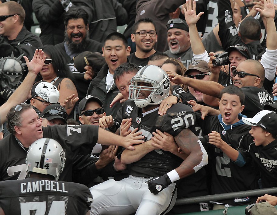 Raiders bounce back, beat Jets 34-24